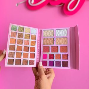 پالت آرایشی کتابی 39 رنگ Huda New مدل Princess