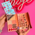 پالت آرایشی کتابی 33 رنگ TuTu Time مدل Sweet Macarons