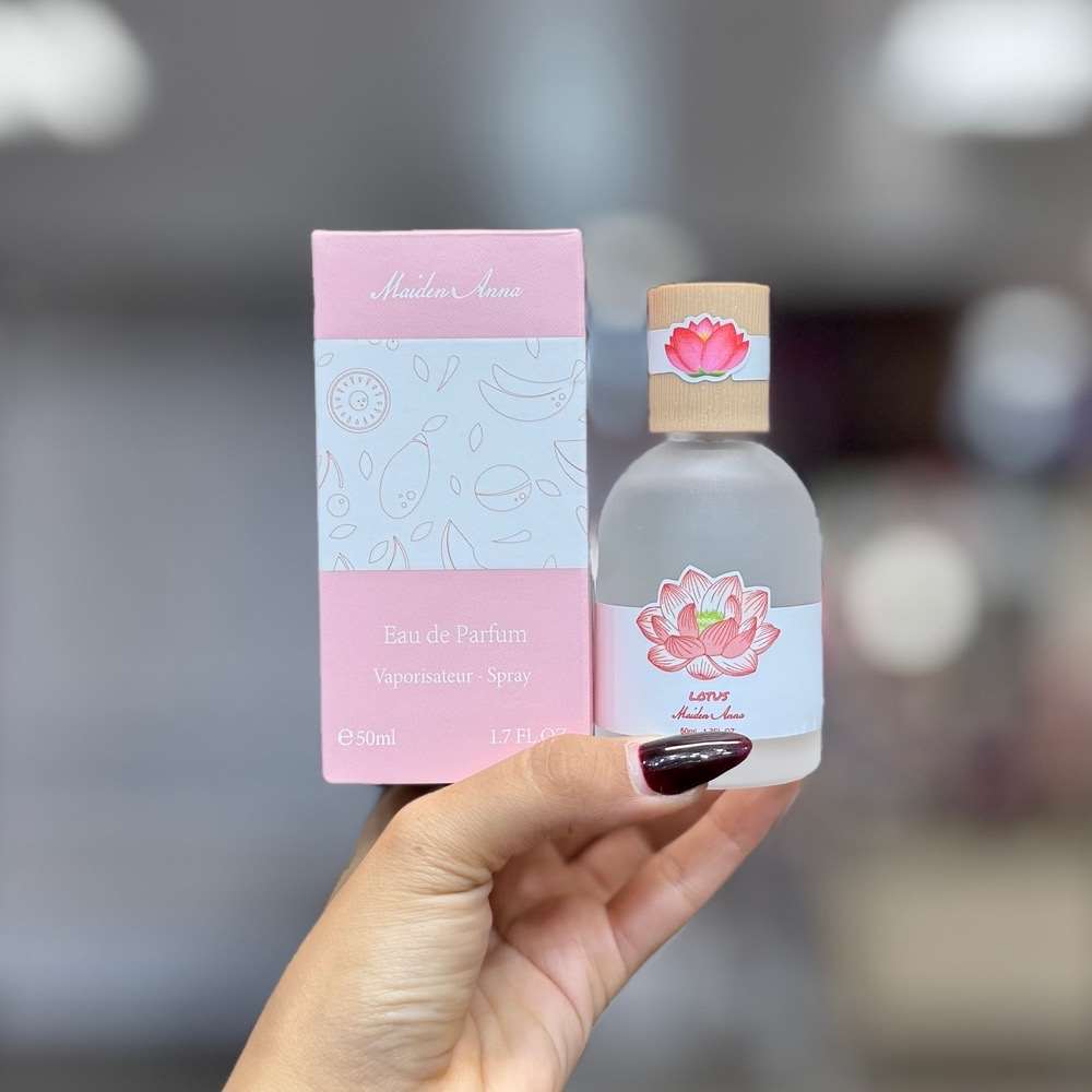 عطر بیکینی میدن انا رایحه لوتوس